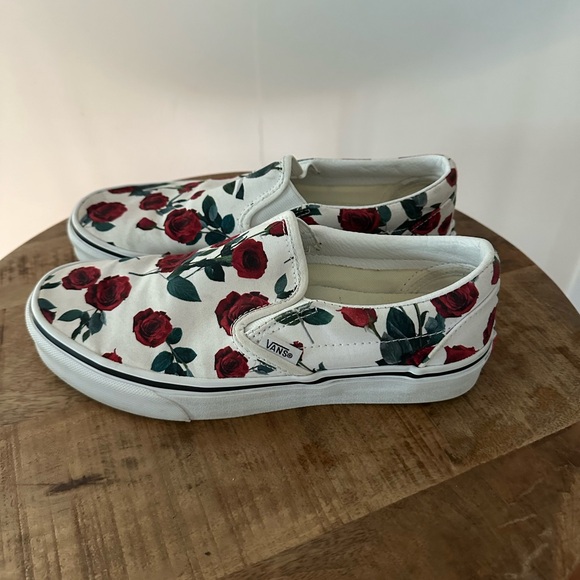 Vans Slip-On Red Roses White Shoes - Picture 2 of 4